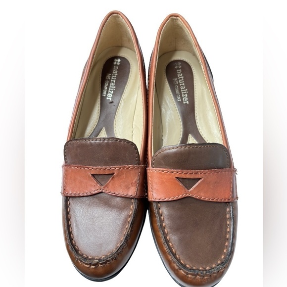 Naturalizer Loafers sizr 6.5 Two Tone Brown Leather Slip On Comfort Shoe Classic - Picture 5 of 8